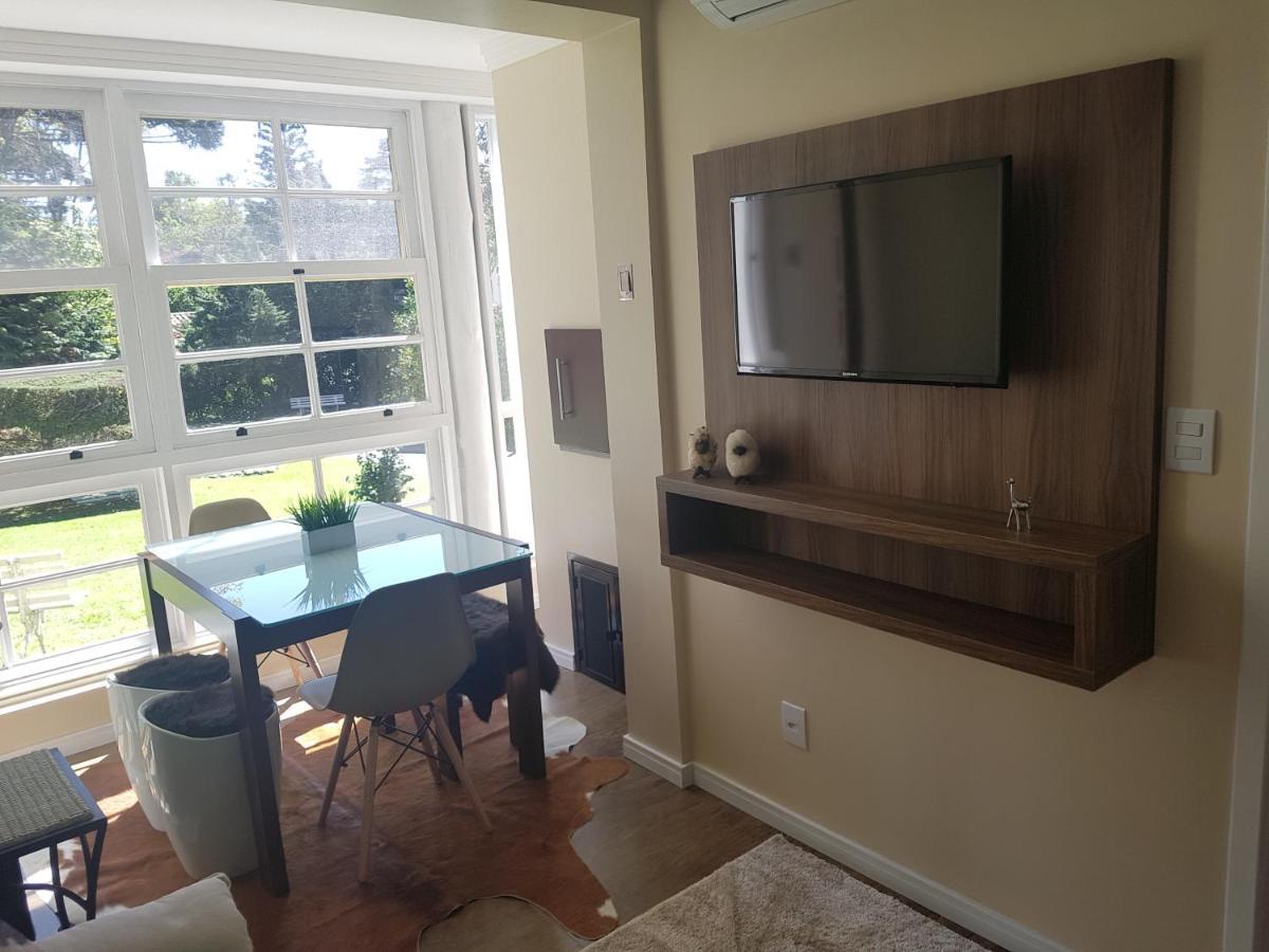 Confortavel Apartamento Proximo Ao Lago Negro Lägenhet Gramado Exteriör bild