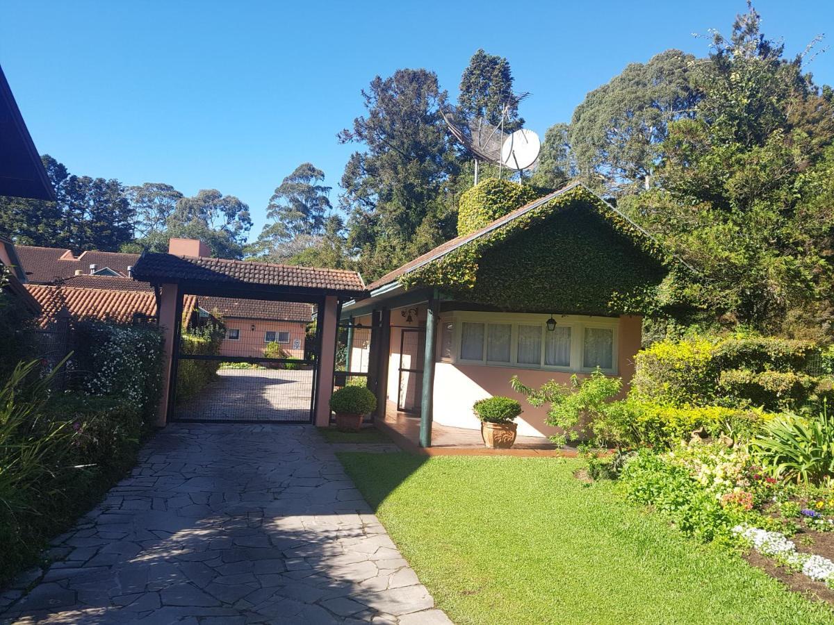 Confortavel Apartamento Proximo Ao Lago Negro Lägenhet Gramado Exteriör bild